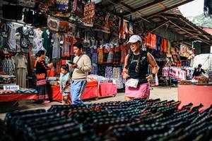 BIB: 
                            <button type="button" onclick="openModal(25580998)" class="btn btn-primary btn-sm float-right btn-popup" data-toggle="modal" data-target=".modal-high-quality">
                        <i class="fas fa-shopping-cart"></i> Add to Cart
                    </button>
                                            <button type="button" onclick="isThisMe(25580998, true)" class="btn btn-success btn-sm float-right btn-popup btn-isme hidden" data-toggle="tooltip" data-placement="bottom" title="นี่คือรูปของคุณใช่ไหม คลิกที่นี่เพื่อเอาเข้าอัลบั้ม">
                        <i class="fas fa-plus"></i> Add to album
                    </button>
                    <button type="button" onclick="isThisMe(25580998, false)" class="btn btn-warning btn-sm float-right btn-popup btn-isnotme hidden">
                        <i class="fas fa-ban"></i> Remove from album
                    </button>